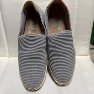 UGG Womens Metallic Sammy Slip On Sneakers Size 7 US Silver Gray 1113450